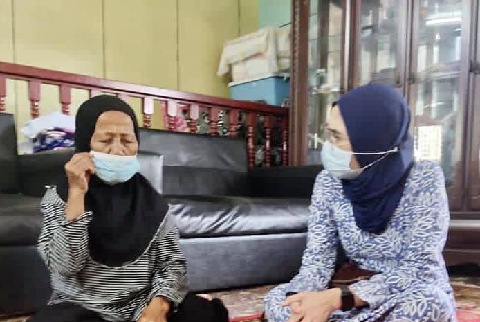  Menziarahi keluarga Allahyarhamah Hj Rasmin Binti Semmang & Allahyarham Mohd Nur Bin Hussein