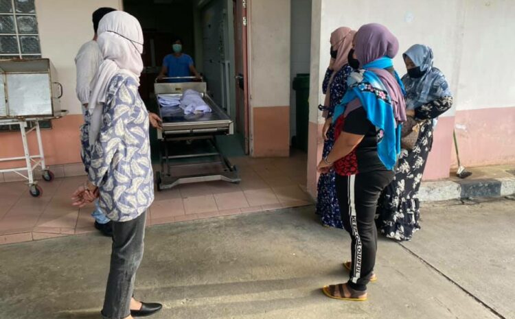  Ziarah Anak Perempuan Wirawati Cawangan Wallace Bay Meninggal Dunia