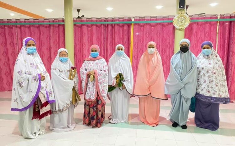  Bersama Jemaah Wanita di Masjid Amal Ma’ruf, Kg Sentosa Blok 4