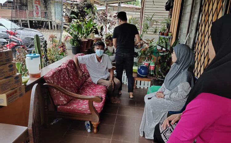  Sumbangan Buat Keluarga Arwah Hendrigruri bin Hasan di Kg Jalan Tengku Osman