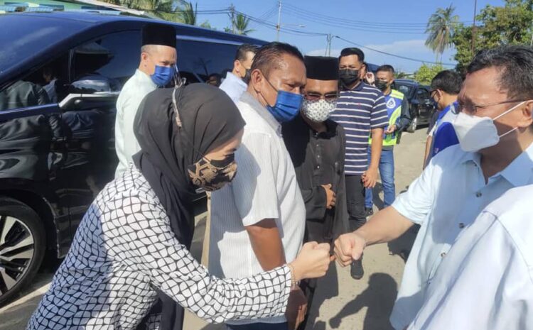  Melawat 84 Keluarga Mangsa Kebakaran Di Kampung Titingan Bersama Datuk Seri Panglima Haji Mohd Shafie Haji Apdal