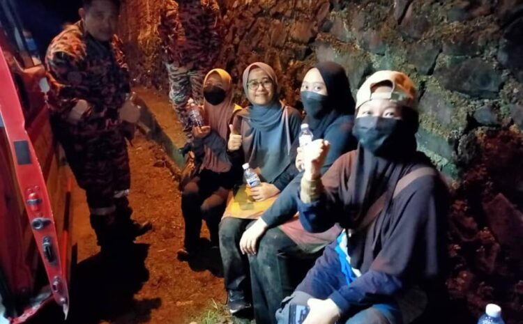  Empat Guru Wanita Yang Sesat di Bukit Panchang, Tawau Berjaya Dibawa Keluar