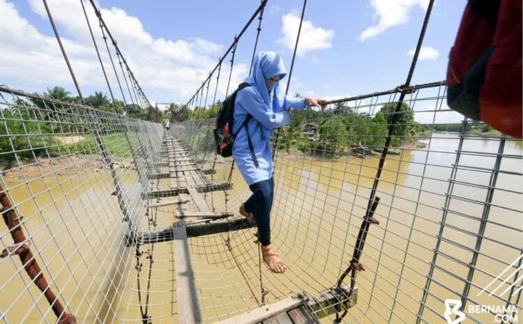  Nasib Negeri Yang Kaya Dengan Pelbagai Hasil Bumi