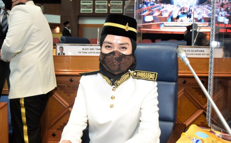  Istiadat Pembukaan Persidangan Dewan Undangan Negeri Sabah Penggal Ke-3