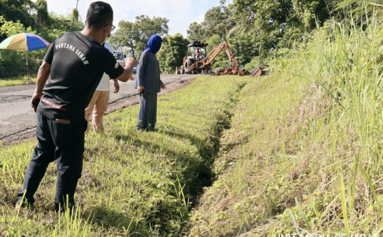  Meninjau Masalah Penduduk Di Jalan Bengkel