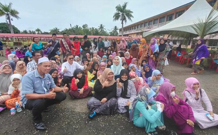  Sambutan Hari Guru Di SMK Umas Umas