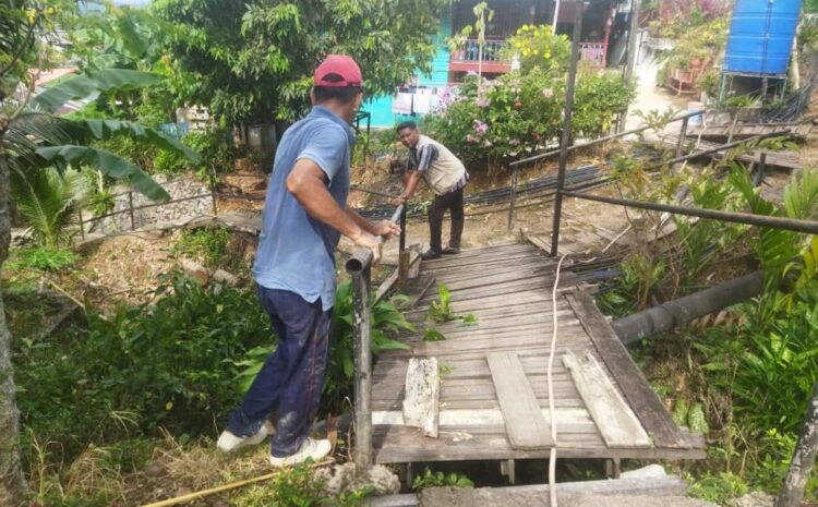  Aduan Jambatan Usang Di Kg Sentosa Blok 5