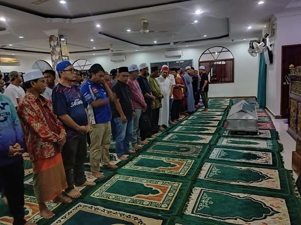  Al-fatihah Untuk Allahyarham Hj Tawe Baco