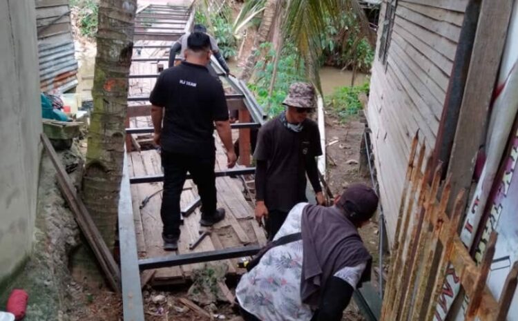  Kerja Baik Pulih Jambatan di Lorong Bengkel, Kampung Jaya