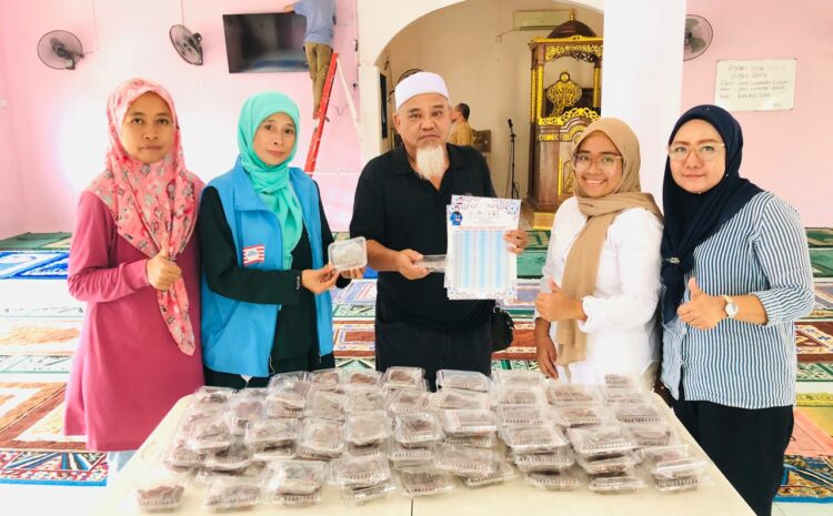  Agihan Kurma Dan Kalendar Sahur Dan Sungkai Di Kukusan