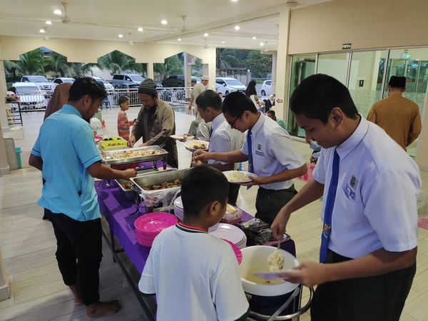  Sungkai Di Surau Annur SMK Tawau