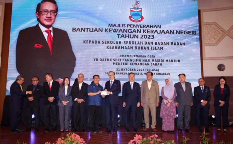  Majlis Penyerahan Bantuan Kewangan Kerajaan Negeri Tahun 2023