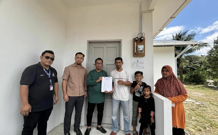  Penyerahan Kunci Rumah Mesra Sabah Maju Jaya (SMJ) Kepada Penerima DUN N70 Kukusan