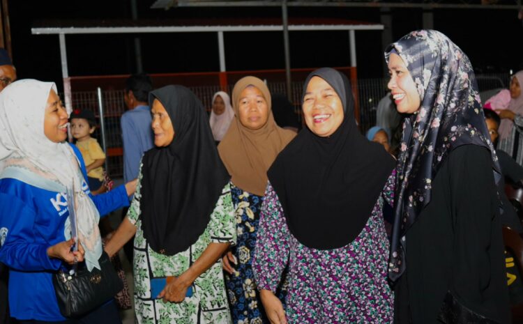 Bersama Rakyat Di Kampung Sri Menanti