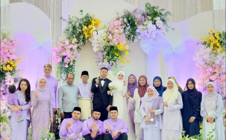  Menghadiri Majlis Perkahwinan