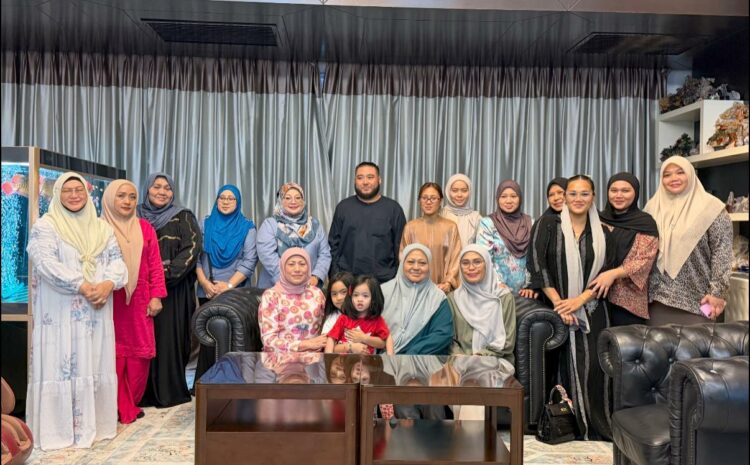  Menziarahi Isteri Allahyarham Datuk Seri Bung Moktar Radin