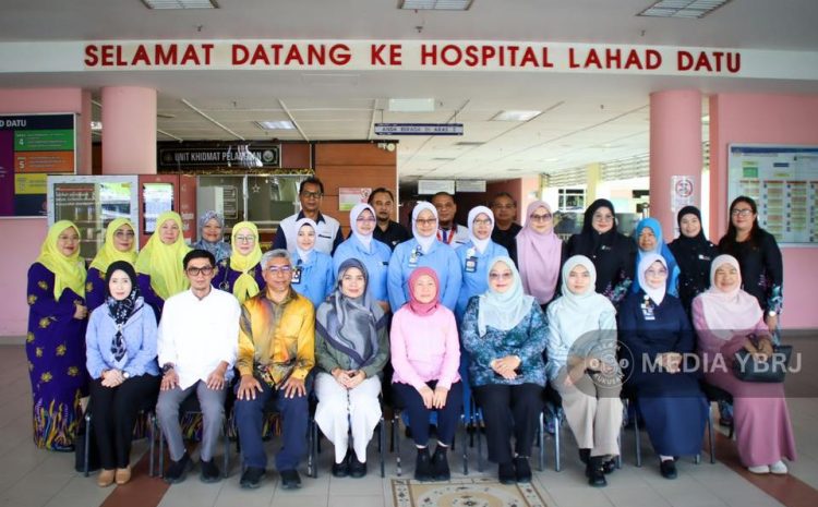  Senyuman Anak-Anak Yang Sedang Berjuang