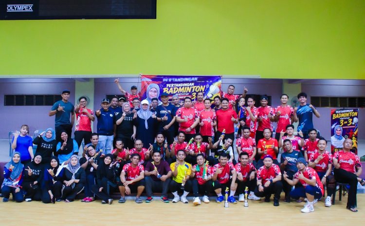 Meriahkan Semangat Kesukanan Melalui Badminton